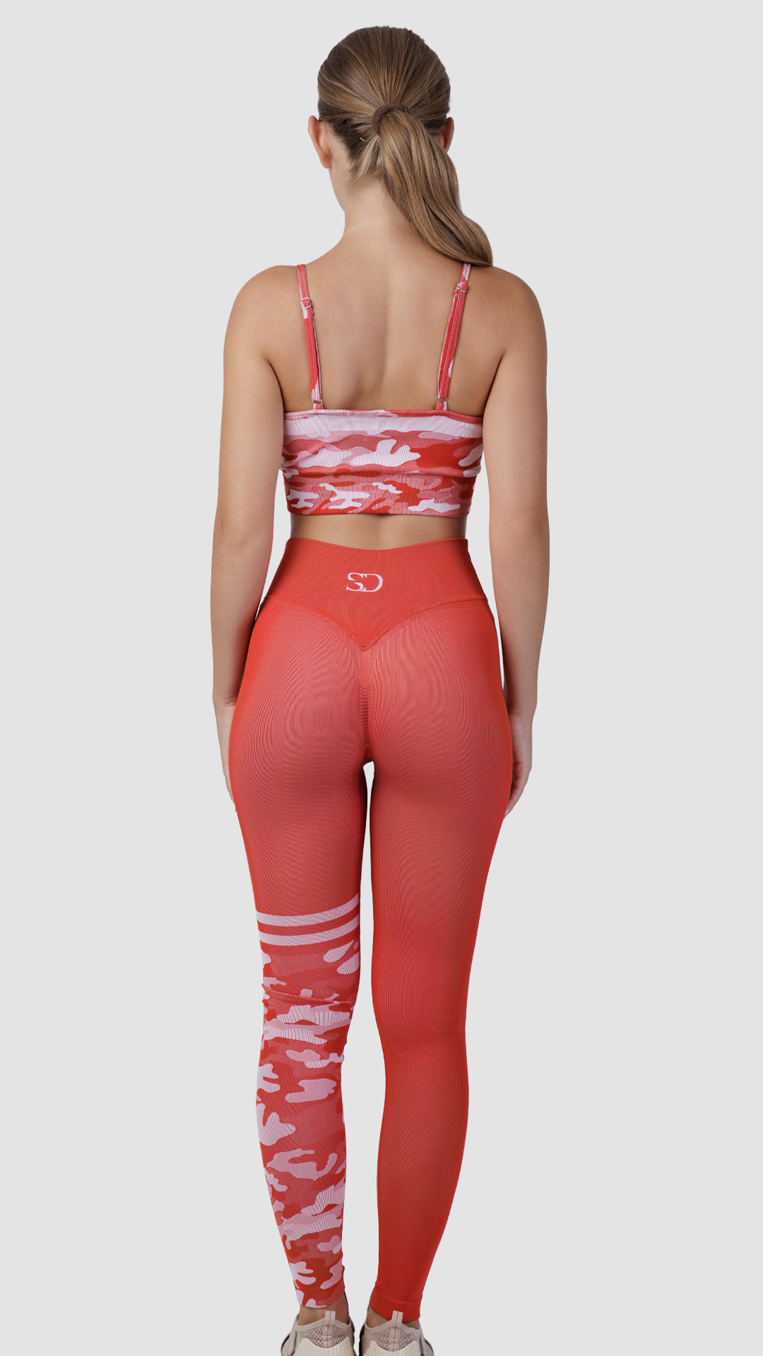 El sujetador deportivo camuflado Hot Chilli