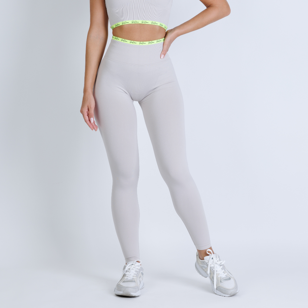 Leggings con efecto fruncido "LOVE"