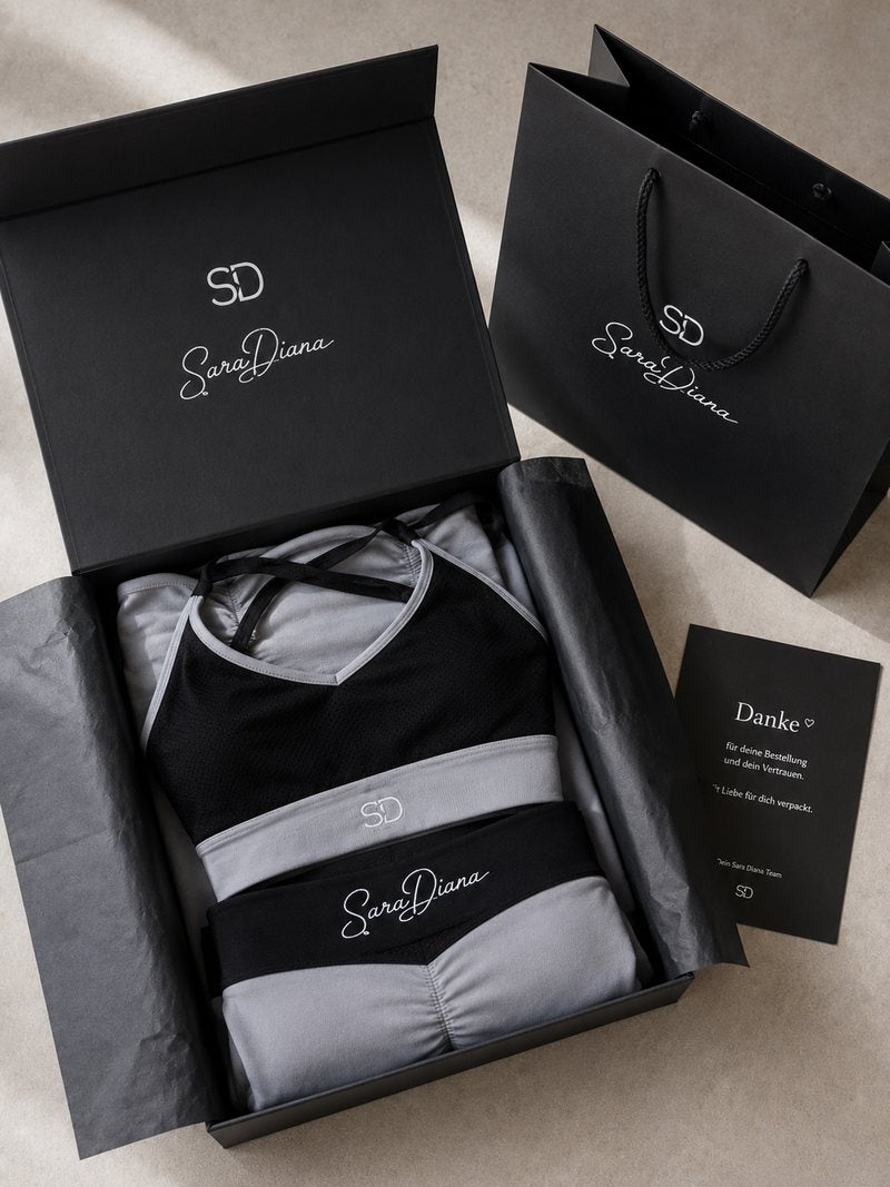 Unboxing · SD Signature Box