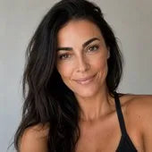 Julia R.